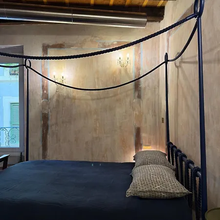 Blooms Your Retreat In Campo De Fiori * 罗马