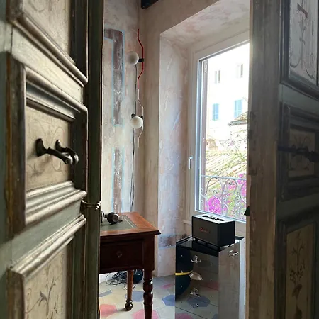 Blooms Your Retreat In Campo De Fiori * Rom